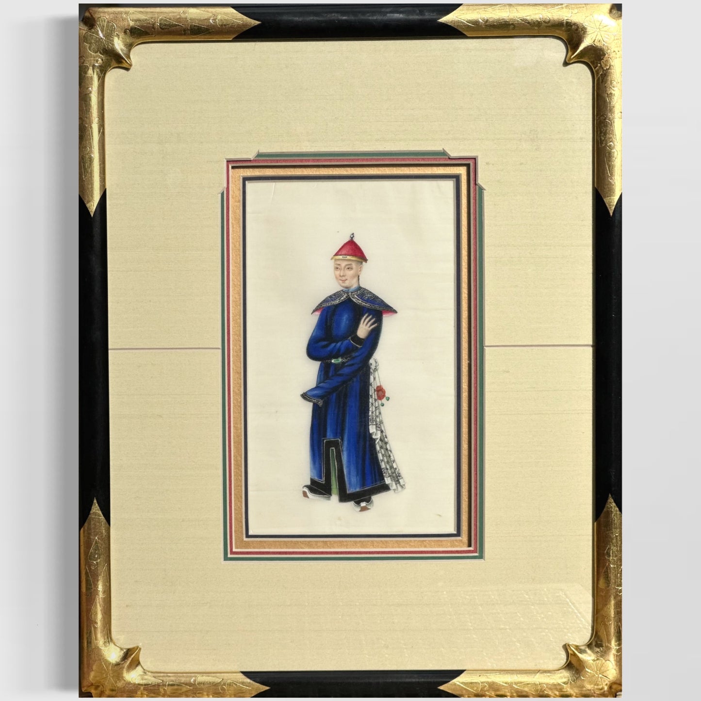 Set collections of eight Chinese 19th century depicting portraits of court men and ladies in rich garments on pith paper.